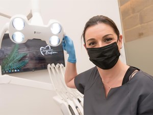 Cómo prevenir y tratar las caries dentales